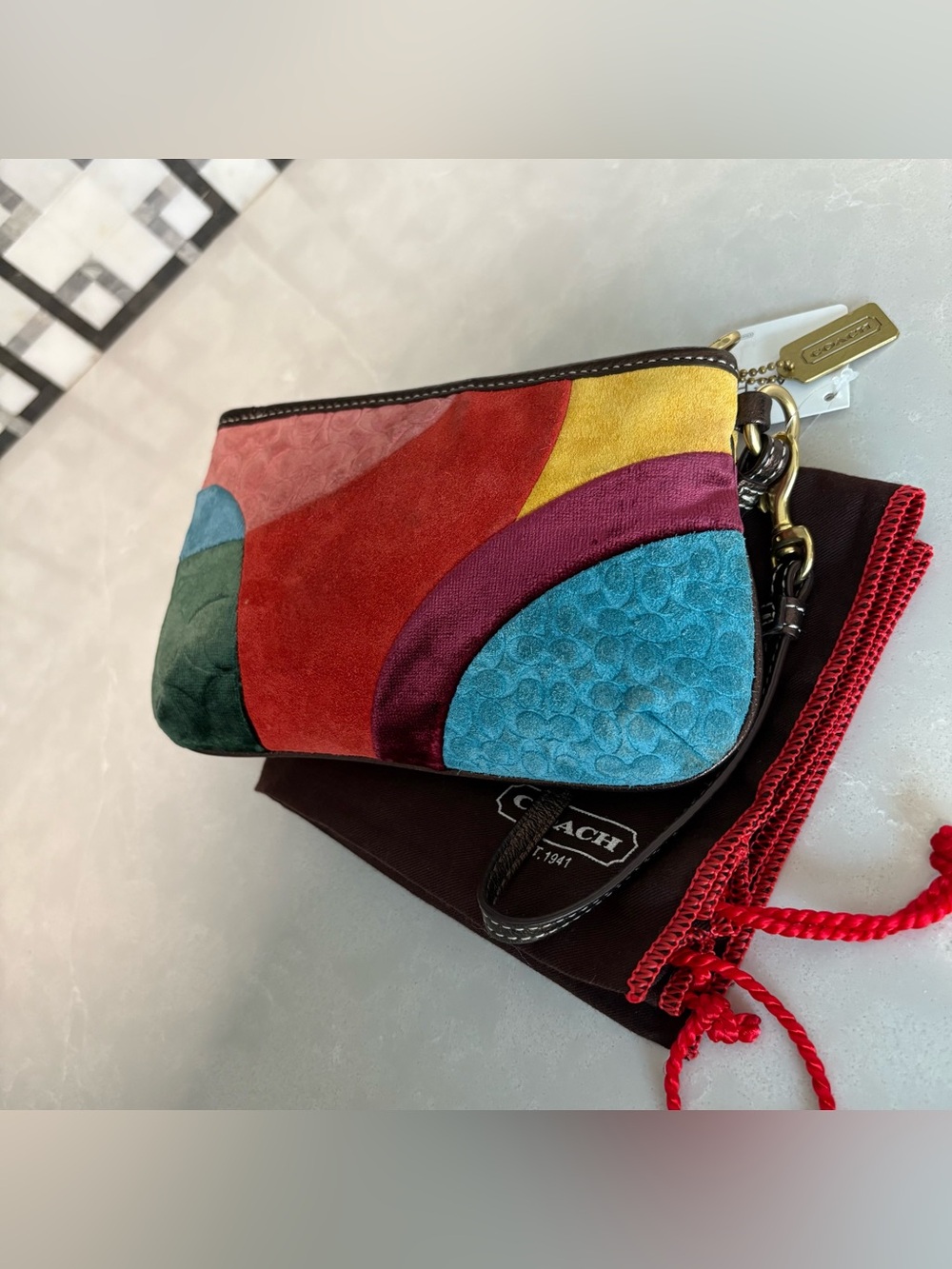 Y2K VTG Coach Velvet Suede Patchwork Clutch | Hammered Hardware | 40854 - Picture 13 of 16